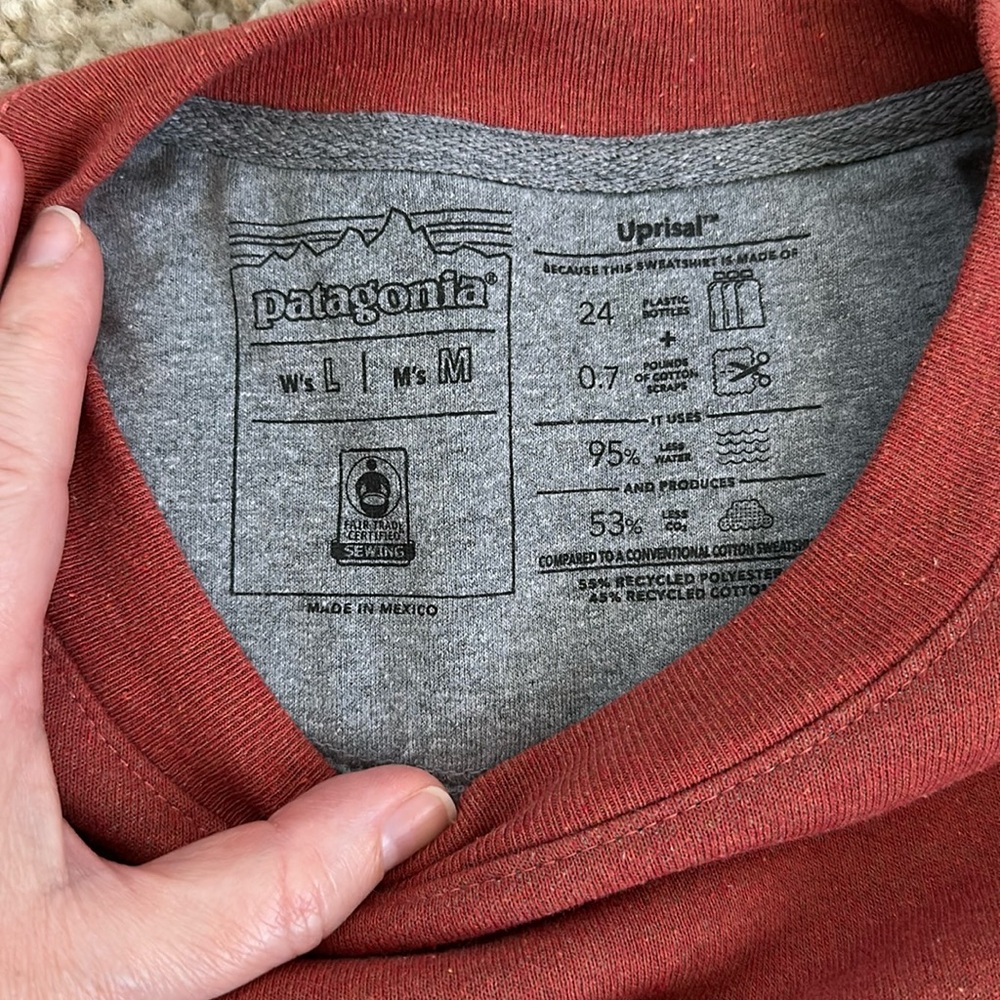 Patagonia Sweatshirt NWOT - Picture 3 of 4